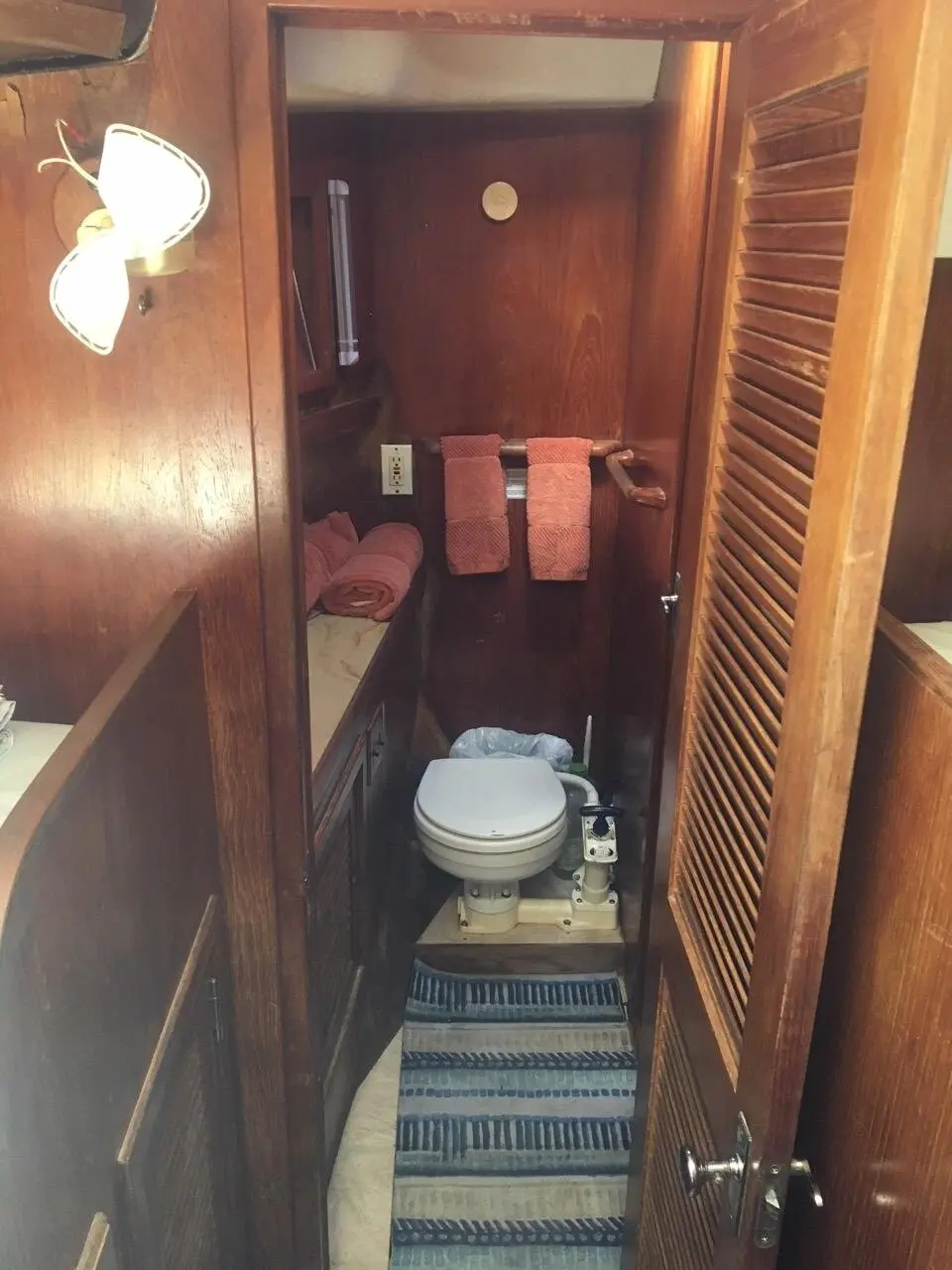 Port forward cabin interior below deck